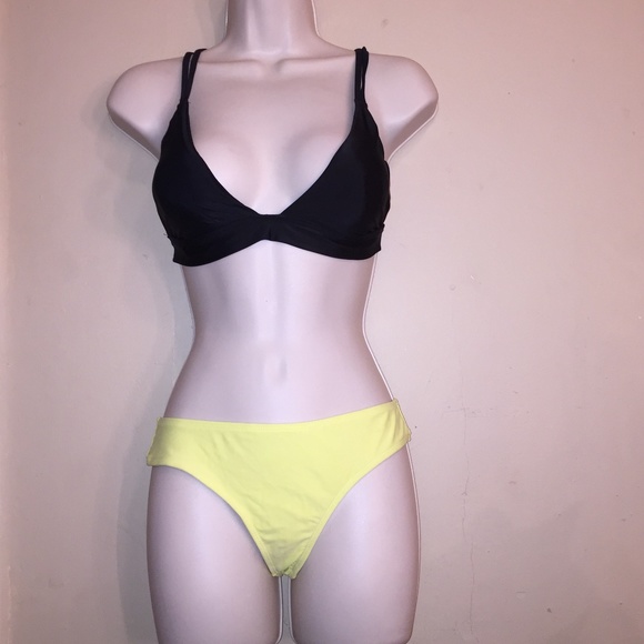 yellow bikini top black bottoms